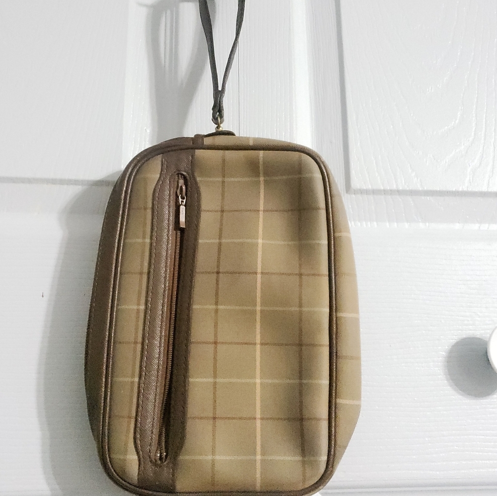 BURBERRY VINTAGE AUTH. BROWN POUCH WALLET - Picture 15 of 16